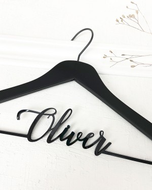 PERSONALIZED NAME HANGER BLACK