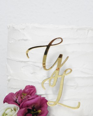 FRONT CAKE TOPPER INITIALS